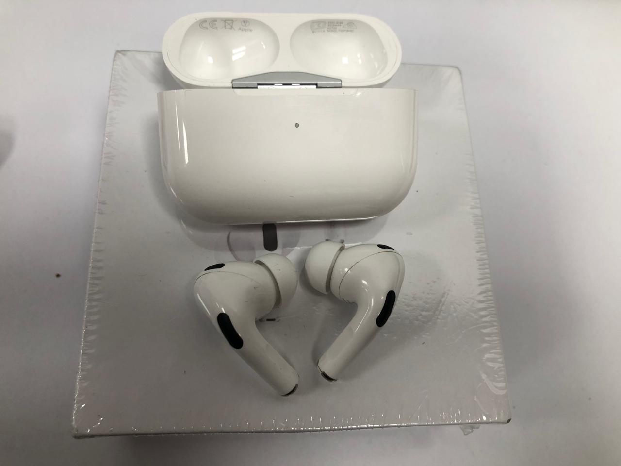 ™ AirPods Pro 2da Generación+3 Meses Gratis de Spotify Premium